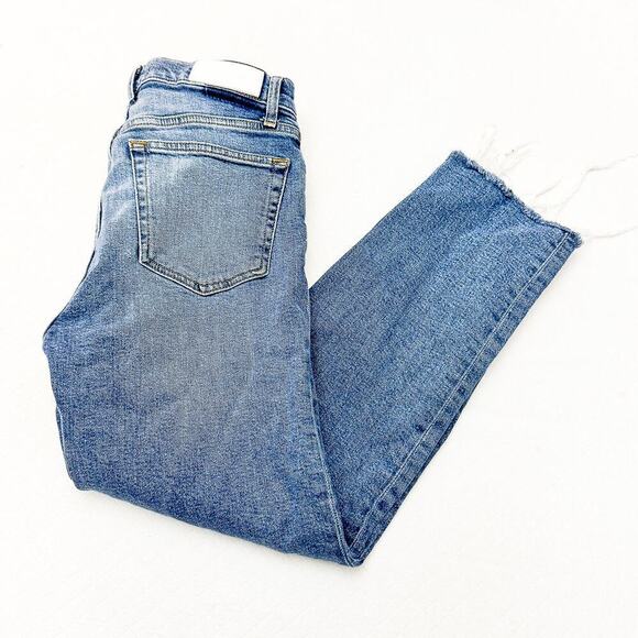 Re/Done 70's Stove Pipe Raw Hem Medium Wash Button Fly Denim Jeans Size 27 - Picture 9 of 9